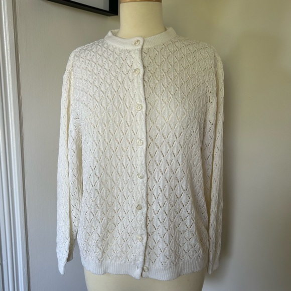 *TRADED* Vintage Delicate White Knit Cardigan - Picture 1 of 5